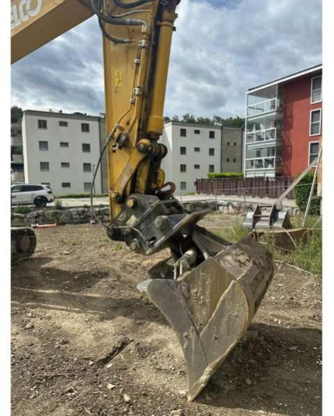 Kobelco SK210LC-11 - حفارات زحافة: صور 4 Kobelco SK210LC-11 - حفارات زحافة: صور 4