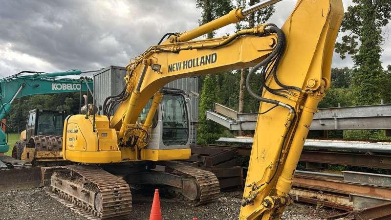 Kobelco SK235SRNLC-1ES - حفارات زحافة: صور 1 Kobelco SK235SRNLC-1ES - حفارات زحافة: صور 1