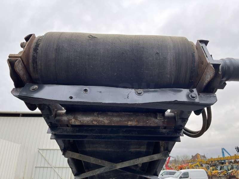 كسارة Komatsu A PERCUSSION BR100R: صور 20