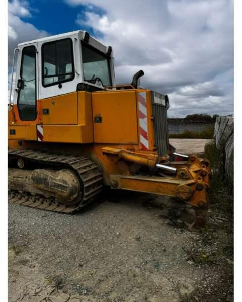 Komatsu DRP060-4A - اللودر المجنزر: صور 3 Komatsu DRP060-4A - اللودر المجنزر: صور 3