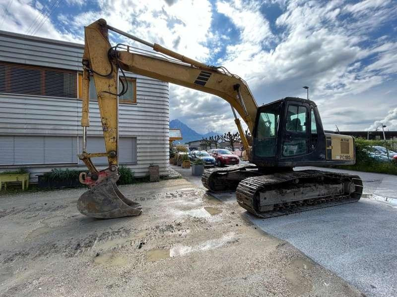 Komatsu PC180LC-6K MACHINE SUISSE - حفارات زحافة: صور 3 Komatsu PC180LC-6K MACHINE SUISSE - حفارات زحافة: صور 3