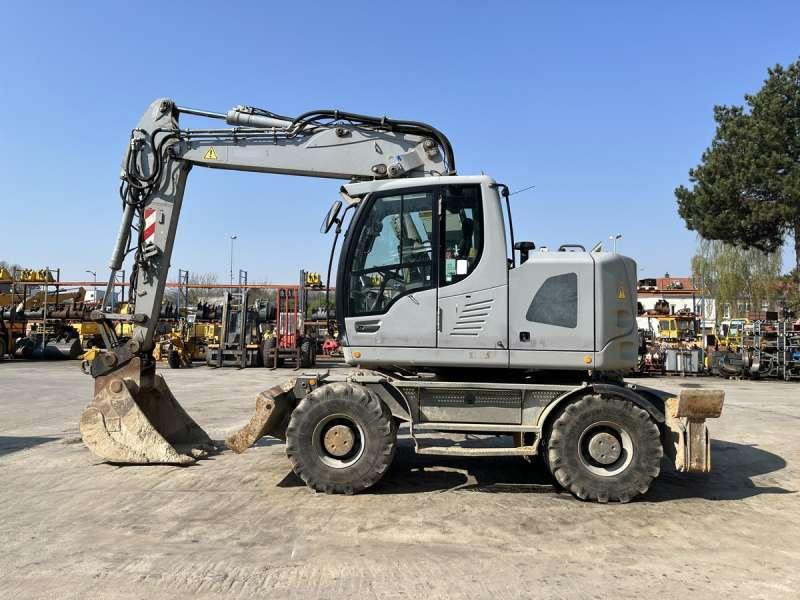 Liebherr A914 COMPACT - حفارة على عجلات: صور 4 Liebherr A914 COMPACT - حفارة على عجلات: صور 4
