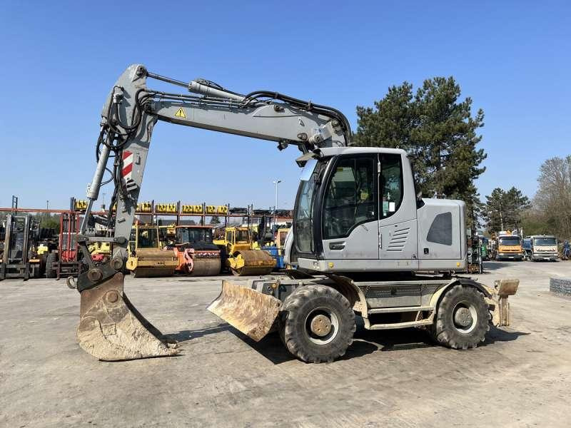 Liebherr A914 COMPACT - حفارة على عجلات: صور 3 Liebherr A914 COMPACT - حفارة على عجلات: صور 3