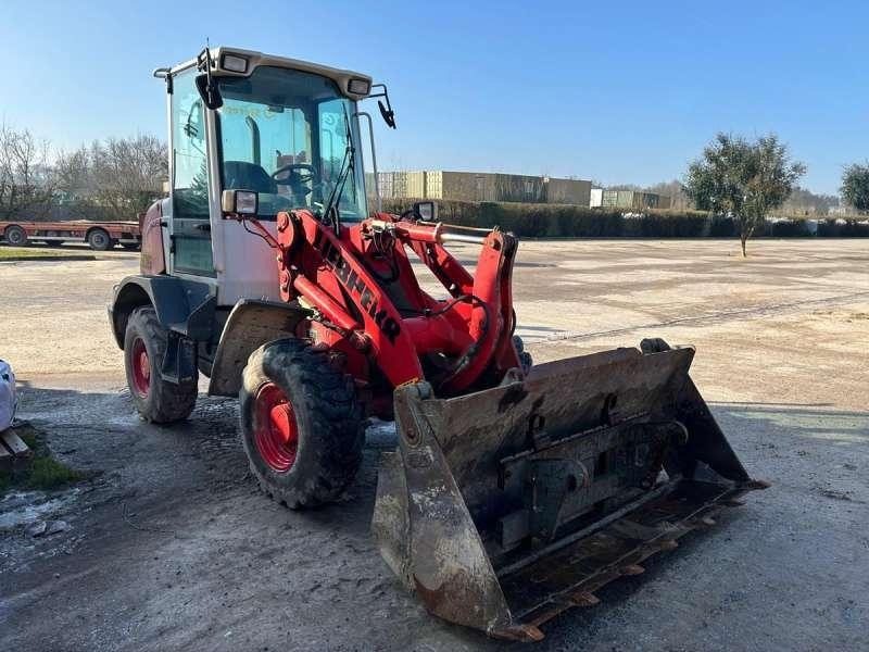 Liebherr L506 Stereo - اللودر بعجل: صور 2 Liebherr L506 Stereo - اللودر بعجل: صور 2