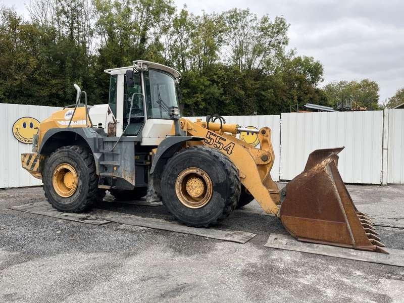 Liebherr L554 - اللودر بعجل: صور 1 Liebherr L554 - اللودر بعجل: صور 1