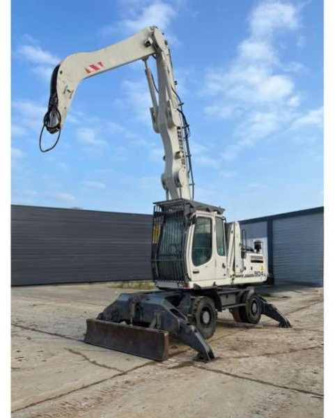 Liebherr Pelle Industrie A904C LITRONIC - حفارة النقل والشحن: صور 4 Liebherr Pelle Industrie A904C LITRONIC - حفارة النقل والشحن: صور 4