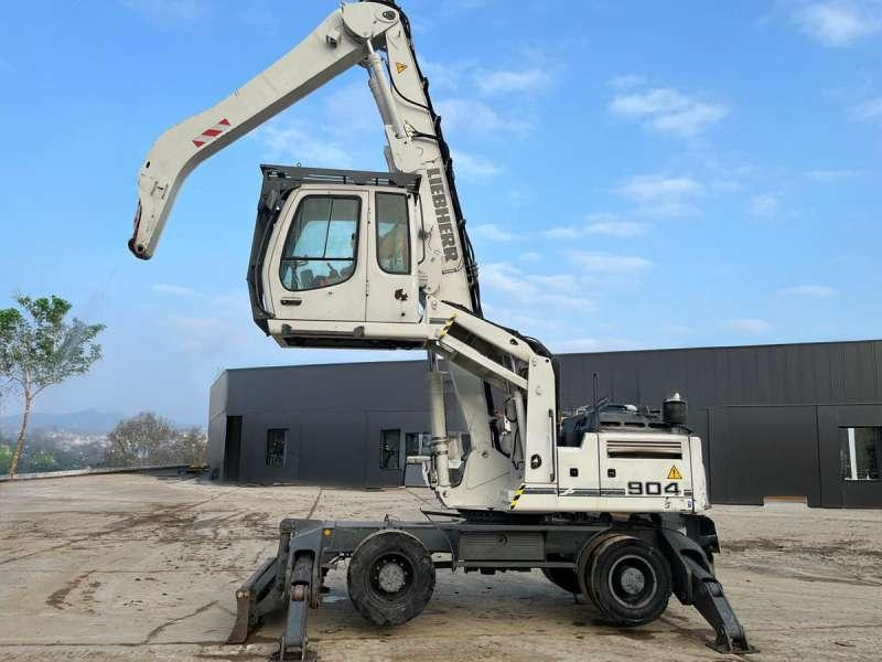 Liebherr Pelle Industrie A904C LITRONIC - حفارة النقل والشحن: صور 1 Liebherr Pelle Industrie A904C LITRONIC - حفارة النقل والشحن: صور 1