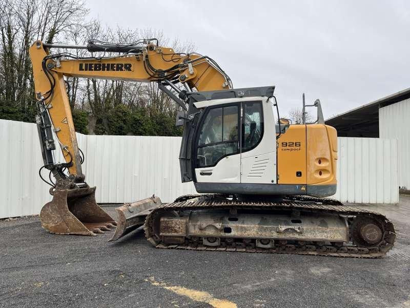 Liebherr R926 COMPACT - حفارات زحافة: صور 4 Liebherr R926 COMPACT - حفارات زحافة: صور 4