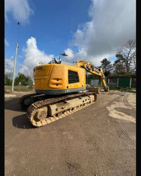 Liebherr R926 COMPACT - حفارات زحافة: صور 4 Liebherr R926 COMPACT - حفارات زحافة: صور 4