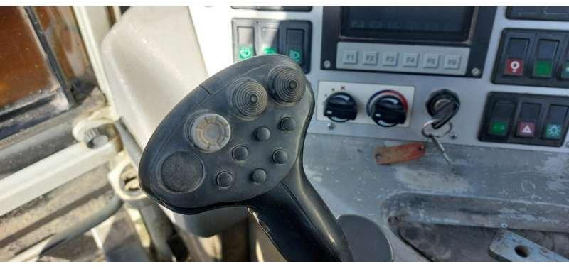 MENZI MUCK A91F MOBIL - حفارة العنكبوت: صور 5 MENZI MUCK A91F MOBIL - حفارة العنكبوت: صور 5