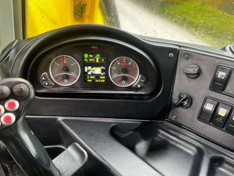 MENZI MUCK M325 - حفارة العنكبوت: صور 4 MENZI MUCK M325 - حفارة العنكبوت: صور 4