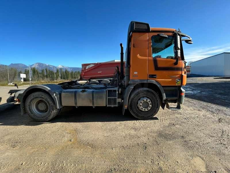 Mercedes Tracteur Routier 1846 - شاحنة جرار: صور 4 Mercedes Tracteur Routier 1846 - شاحنة جرار: صور 4