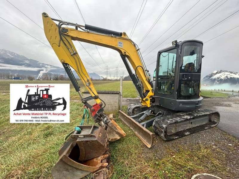 New Holland E50B SR - حفارة مصغرة: صور 1 New Holland E50B SR - حفارة مصغرة: صور 1