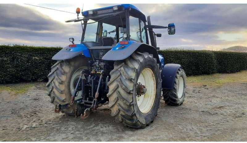 New Holland TM190 - جرار: صور 4 New Holland TM190 - جرار: صور 4