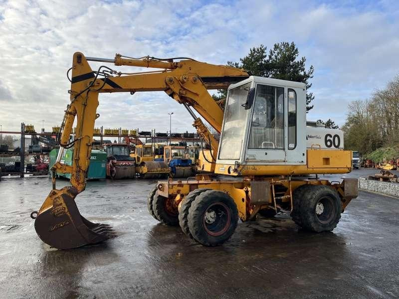Poclain P60 - حفارة على عجلات: صور 3 Poclain P60 - حفارة على عجلات: صور 3