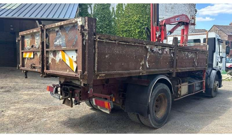 Renault A GRUE PREMIUM 300 - قلابات: صور 3 Renault A GRUE PREMIUM 300 - قلابات: صور 3