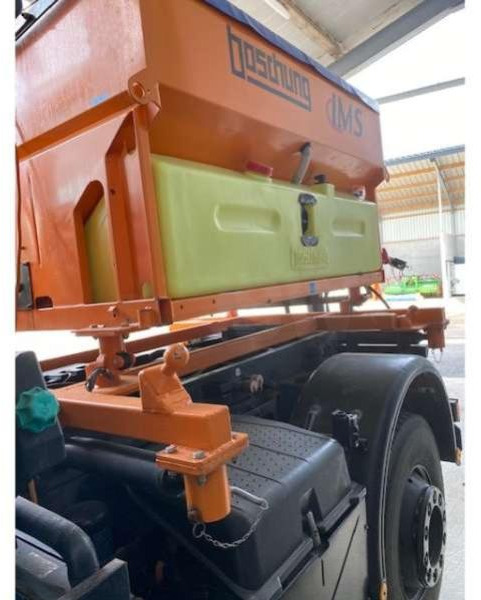 Unimog UNIMOG - جرافة ثلج: صور 5 Unimog UNIMOG - جرافة ثلج: صور 5
