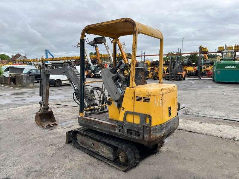 Volvo EB12 - حفارة مصغرة: صور 5 Volvo EB12 - حفارة مصغرة: صور 5