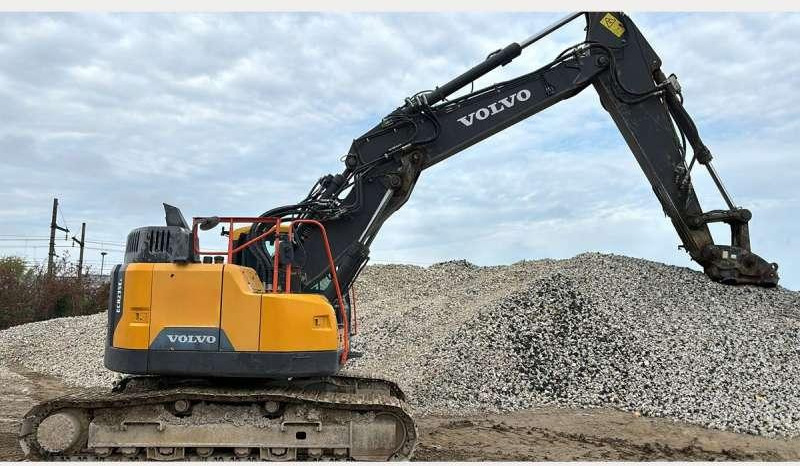 Volvo ECR235EL - حفارات زحافة: صور 2 Volvo ECR235EL - حفارات زحافة: صور 2
