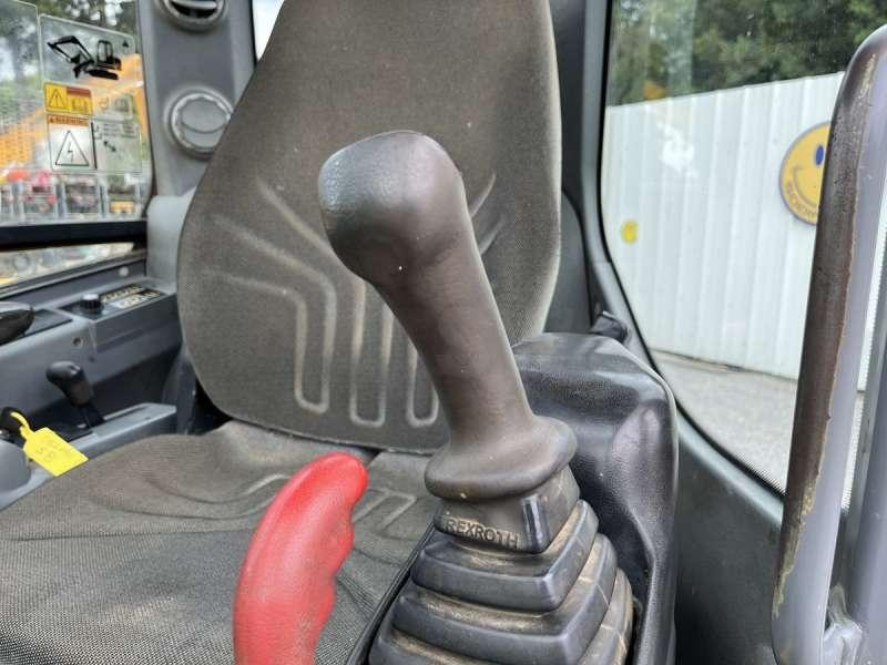حفارة مصغرة Volvo ECR58: صور 43