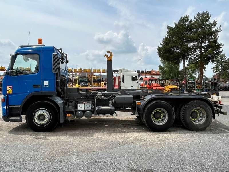 Volvo FM12 - 340 - شاحنة ذات الخطاف: صور 4 Volvo FM12 - 340 - شاحنة ذات الخطاف: صور 4