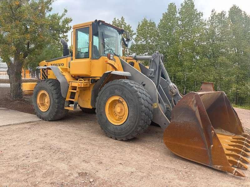 Volvo L110E - اللودر بعجل: صور 1 Volvo L110E - اللودر بعجل: صور 1