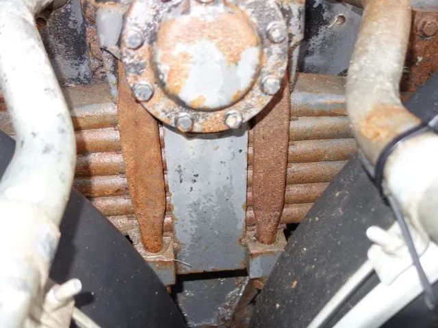 DAF 85.410 CF 6X4 SLEEL SPRINGS MANUAL GEARBOX - شاحنة ذات الخطاف: صور 5 DAF 85.410 CF 6X4 SLEEL SPRINGS MANUAL GEARBOX - شاحنة ذات الخطاف: صور 5