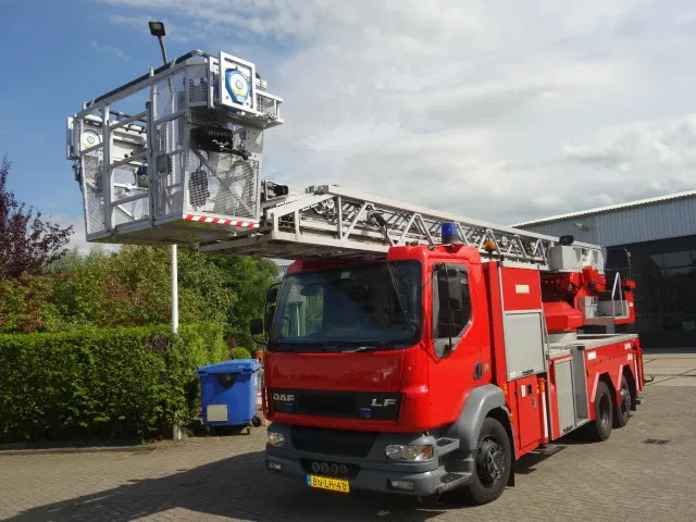 DAF LF 55.250 METZ 30 meter - المطافئ: صور 5 DAF LF 55.250 METZ 30 meter - المطافئ: صور 5