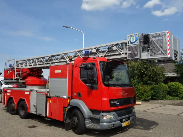 DAF LF 55.250 METZ 30 meter - المطافئ: صور 4 DAF LF 55.250 METZ 30 meter - المطافئ: صور 4