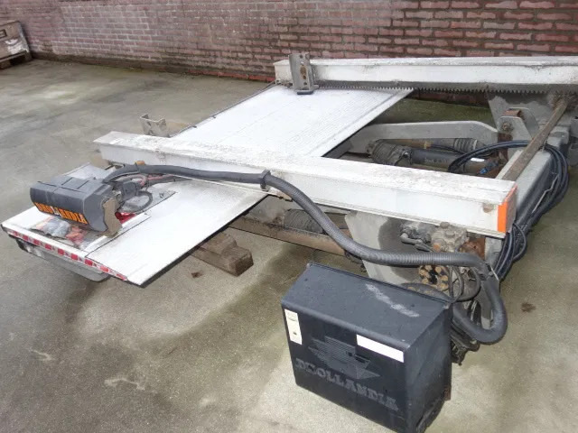 Dhollandia 2000KG ONDER SHUIFKLEP - باب خلفي للشحن - شاحنة: صور 1 Dhollandia 2000KG ONDER SHUIFKLEP - باب خلفي للشحن - شاحنة: صور 1