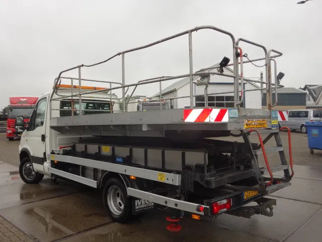 Iveco Daily 40C15 SKY WORKER PLATFORM - الشاحنات الصغيرة: صور 4 Iveco Daily 40C15 SKY WORKER PLATFORM - الشاحنات الصغيرة: صور 4