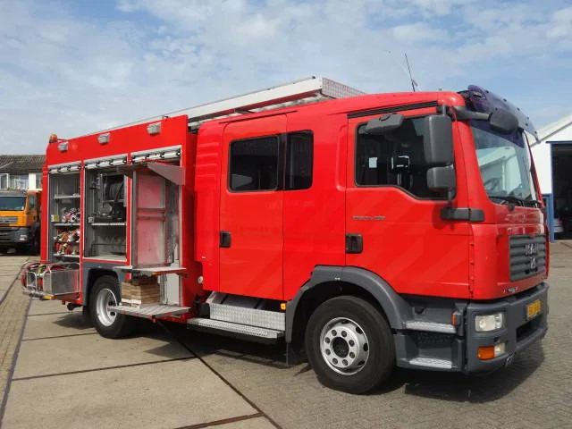 MAN TGM 15.290 15-280 BOMBEROS FIRE TRUCK, 3000 LITER PER MIN - المطافئ: صور 5 MAN TGM 15.290 15-280 BOMBEROS FIRE TRUCK, 3000 LITER PER MIN - المطافئ: صور 5