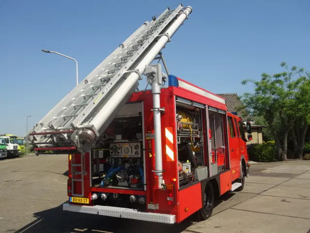 Mercedes-Benz Atego 1326 ziegler pump - المطافئ: صور 5 Mercedes-Benz Atego 1326 ziegler pump - المطافئ: صور 5