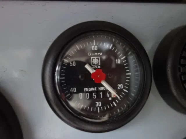 Volvo FM 10 330 pk 2000 LITER WATER TANK KRONEBURGPUMP - المطافئ: صور 4 Volvo FM 10 330 pk 2000 LITER WATER TANK KRONEBURGPUMP - المطافئ: صور 4