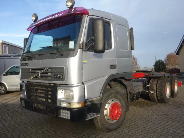 Volvo FM 12.420 6x4 steelsprings - شاحنة جرار: صور 2 Volvo FM 12.420 6x4 steelsprings - شاحنة جرار: صور 2