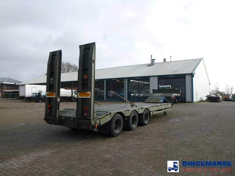 Broshuis 3-axle semi-lowbed trailer E-2130 / 73 t + ramps - عربة مسطحة منخفضة نصف مقطورة: صور 3 Broshuis 3-axle semi-lowbed trailer E-2130 / 73 t + ramps - عربة مسطحة منخفضة نصف مقطورة: صور 3