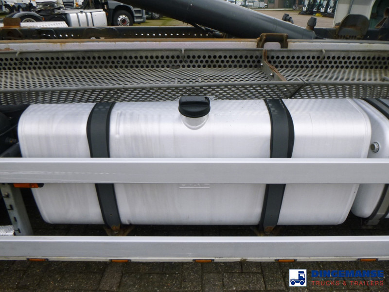 شاحنة ذات الخطاف DAF XF 530 6x2 Euro 6 VDL container hook: صور 8