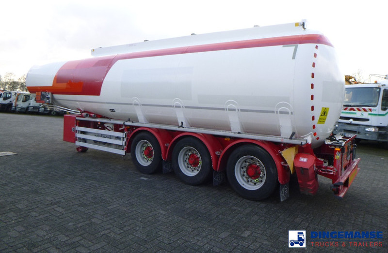 Feldbinder Jet fuel tank 40 m3 / 1 comp + pump - مقطورة صهريج: صور 3 Feldbinder Jet fuel tank 40 m3 / 1 comp + pump - مقطورة صهريج: صور 3