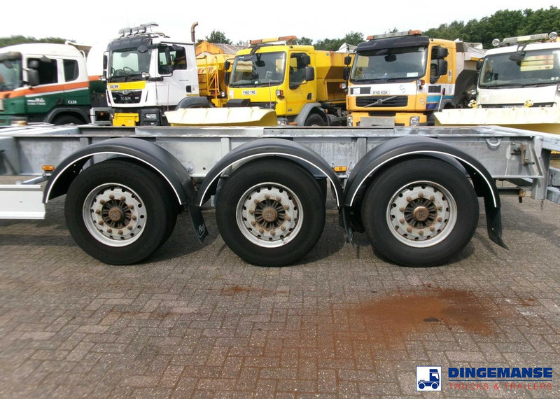 Fliegl 3-axle container trailer 45 ft - شاحنات الحاويات/ جسم علوي قابل للتغيير نصف مقطورة: صور 5 Fliegl 3-axle container trailer 45 ft - شاحنات الحاويات/ جسم علوي قابل للتغيير نصف مقطورة: صور 5