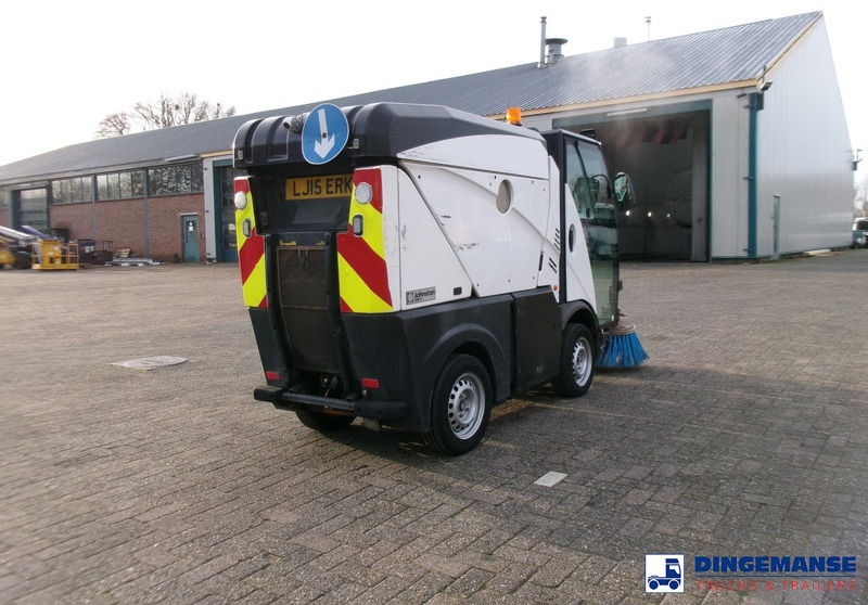 Johnston C101 street sweeper - سياره كنس شوارع: صور 4 Johnston C101 street sweeper - سياره كنس شوارع: صور 4
