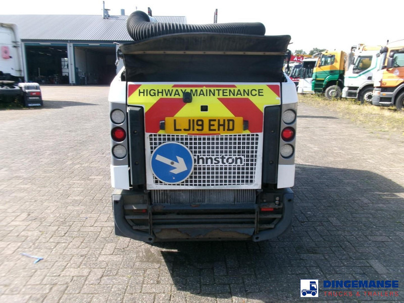 Johnston C202 compact street sweeper - سياره كنس شوارع: صور 5 Johnston C202 compact street sweeper - سياره كنس شوارع: صور 5