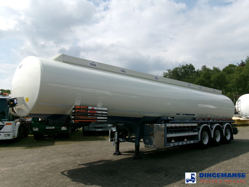 LAG Fuel tank alu 44.5 m3 / 6 + pump - نصف مقطورة صهريج: صور 1 LAG Fuel tank alu 44.5 m3 / 6 + pump - نصف مقطورة صهريج: صور 1