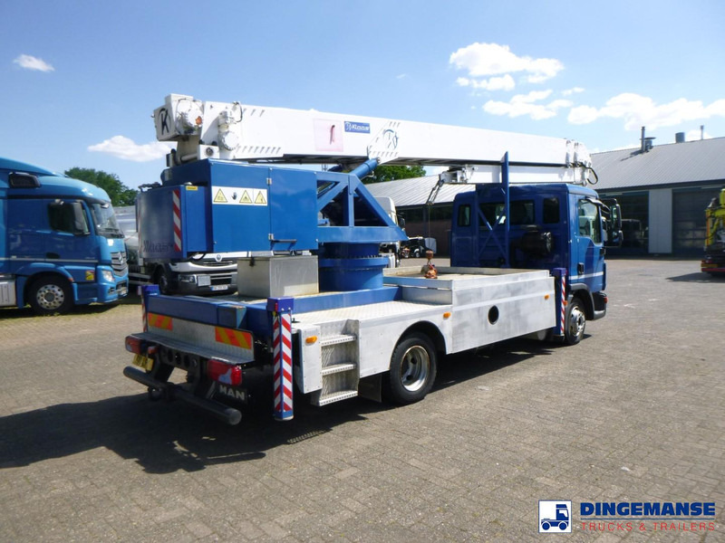 MAN TGL 7.180 4x2 + Klaas K25-30 crane - شاحنة كرين: صور 4 MAN TGL 7.180 4x2 + Klaas K25-30 crane - شاحنة كرين: صور 4