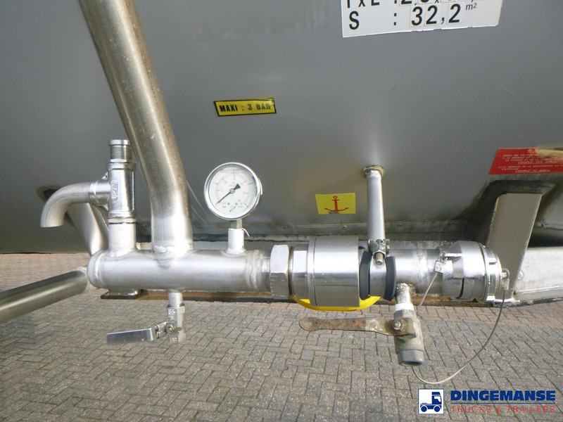 Magyar Chemical tank inox 33 m3 / 1 comp - نصف مقطورة صهريج: صور 5 Magyar Chemical tank inox 33 m3 / 1 comp - نصف مقطورة صهريج: صور 5