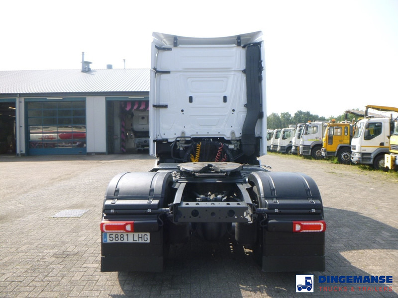 Mercedes-Benz Actros 1851 4x2 Euro 6 + Retarder - شاحنة جرار: صور 5 Mercedes-Benz Actros 1851 4x2 Euro 6 + Retarder - شاحنة جرار: صور 5