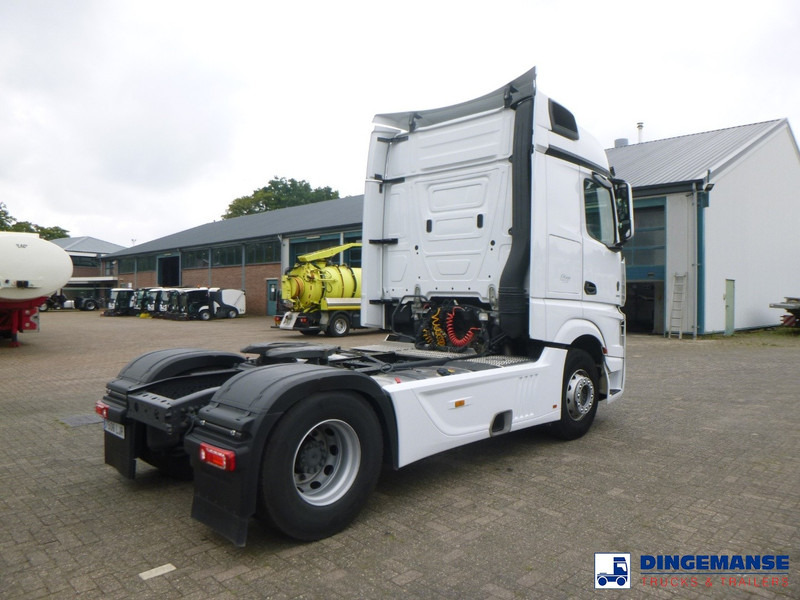 Mercedes-Benz Actros 1851 4x2 Euro 6 + Retarder - شاحنة جرار: صور 4 Mercedes-Benz Actros 1851 4x2 Euro 6 + Retarder - شاحنة جرار: صور 4