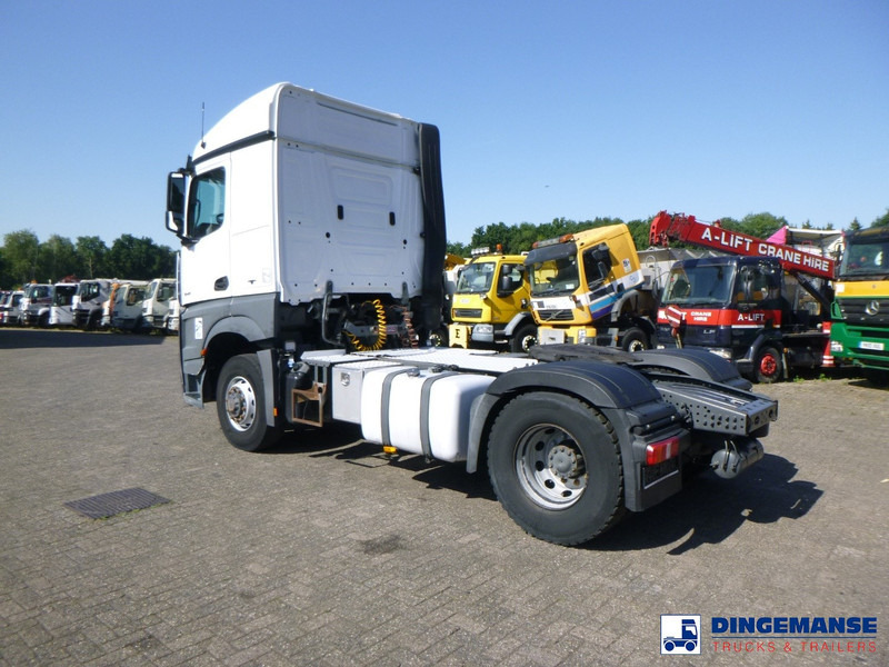 Mercedes-Benz Arocs 1946 4x4 hydrodrive Euro 6 + hydraulics - شاحنة جرار: صور 3 Mercedes-Benz Arocs 1946 4x4 hydrodrive Euro 6 + hydraulics - شاحنة جرار: صور 3