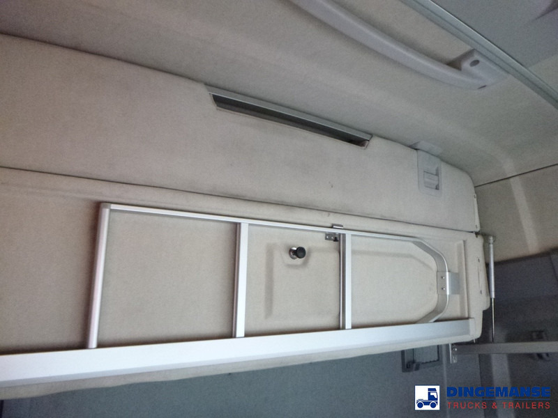شاحنة جرار Renault T 460 6X2 RHD Euro 6: صور 20