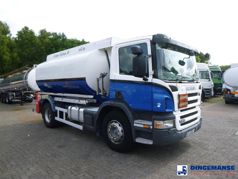 Scania P 230 DB 4x2 RHD fuel tank 12.4 m3 / 4 comp - شاحنة صهريج: صور 2 Scania P 230 DB 4x2 RHD fuel tank 12.4 m3 / 4 comp - شاحنة صهريج: صور 2