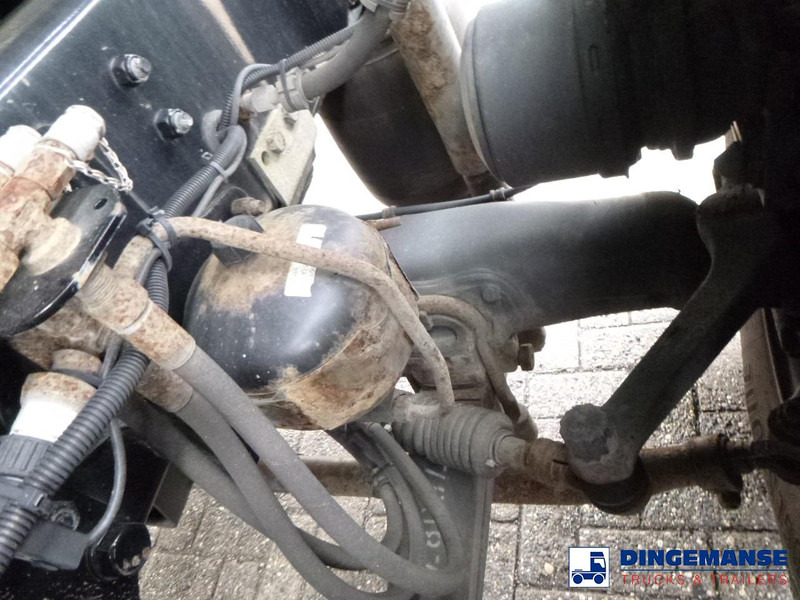 شاحنة صهريج Scania P320 6X2 RHD Argon gas tank 16 m3: صور 8 شاحنة صهريج Scania P320 6X2 RHD Argon gas tank 16 m3: صور 8